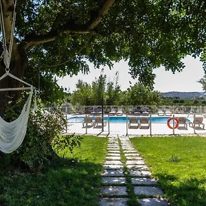 https://quinta-da-capelinha-agroturismo.hotelaalgarve.com